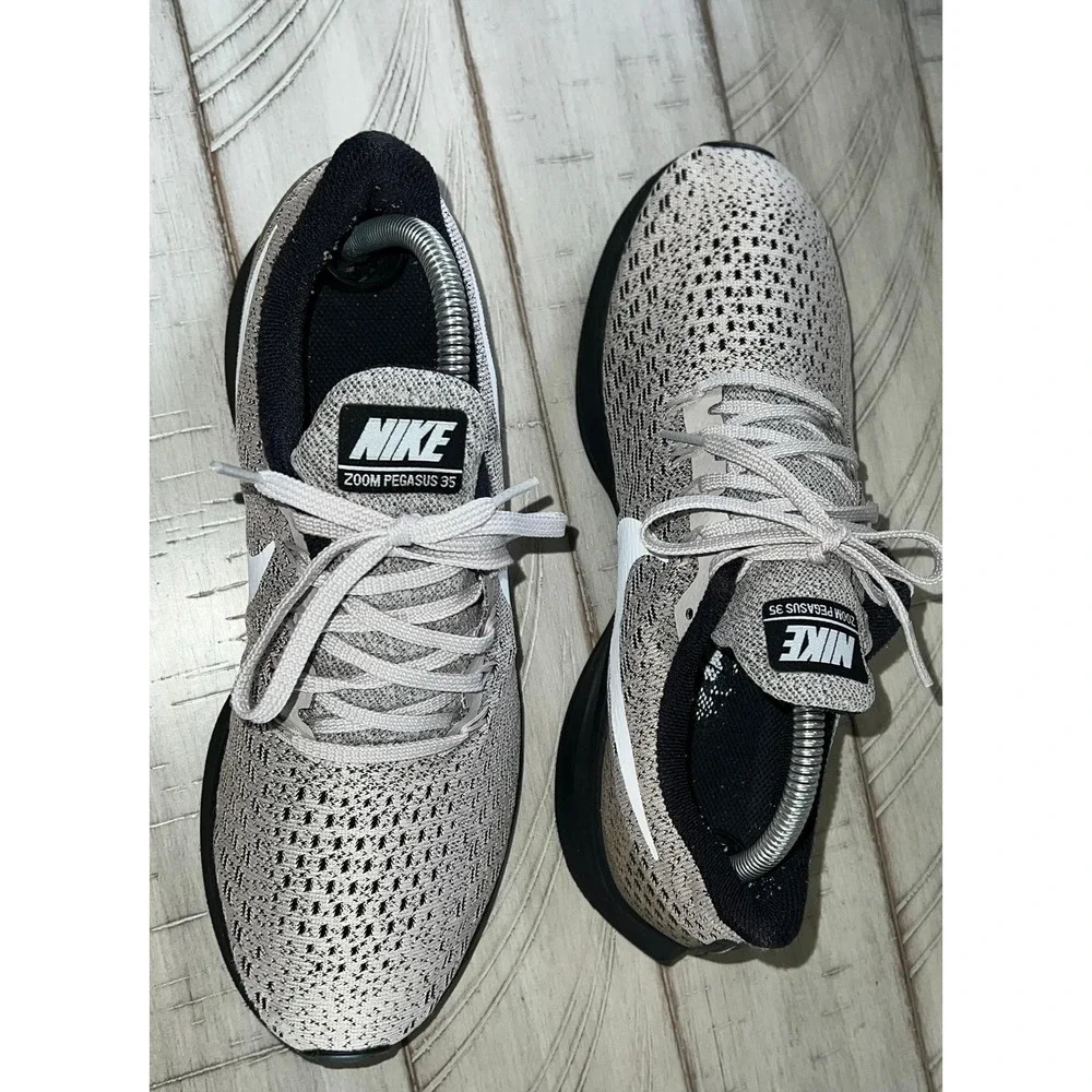 Nike Pegasus Running Shoes Sneakers Women's Size 9.5